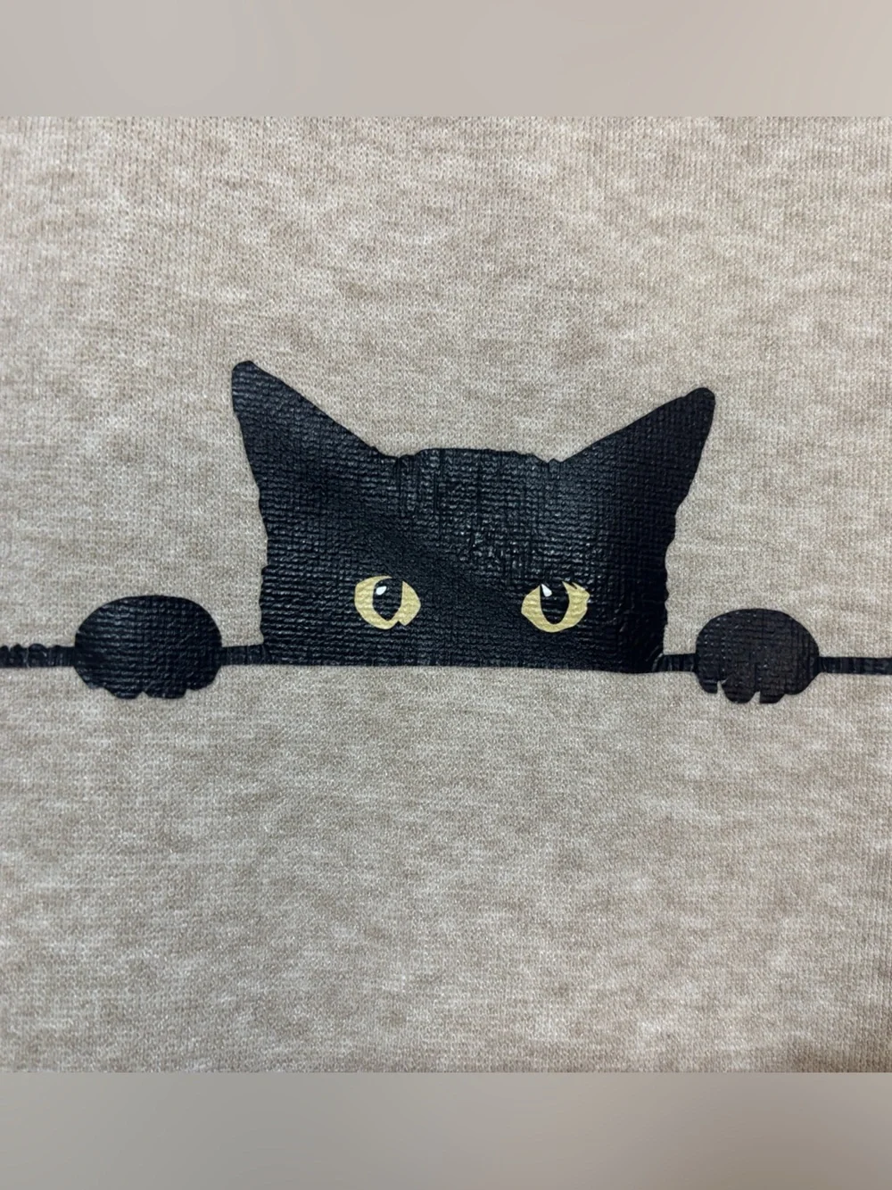 Cat watching cozy casual Sweatshirt - oatmeal